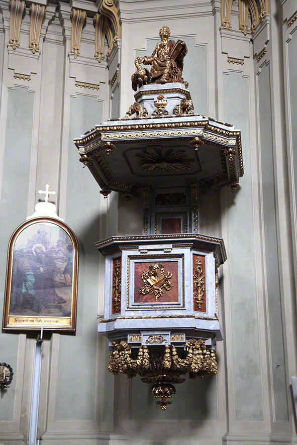 Lichtentaler Kirche, Kanzel